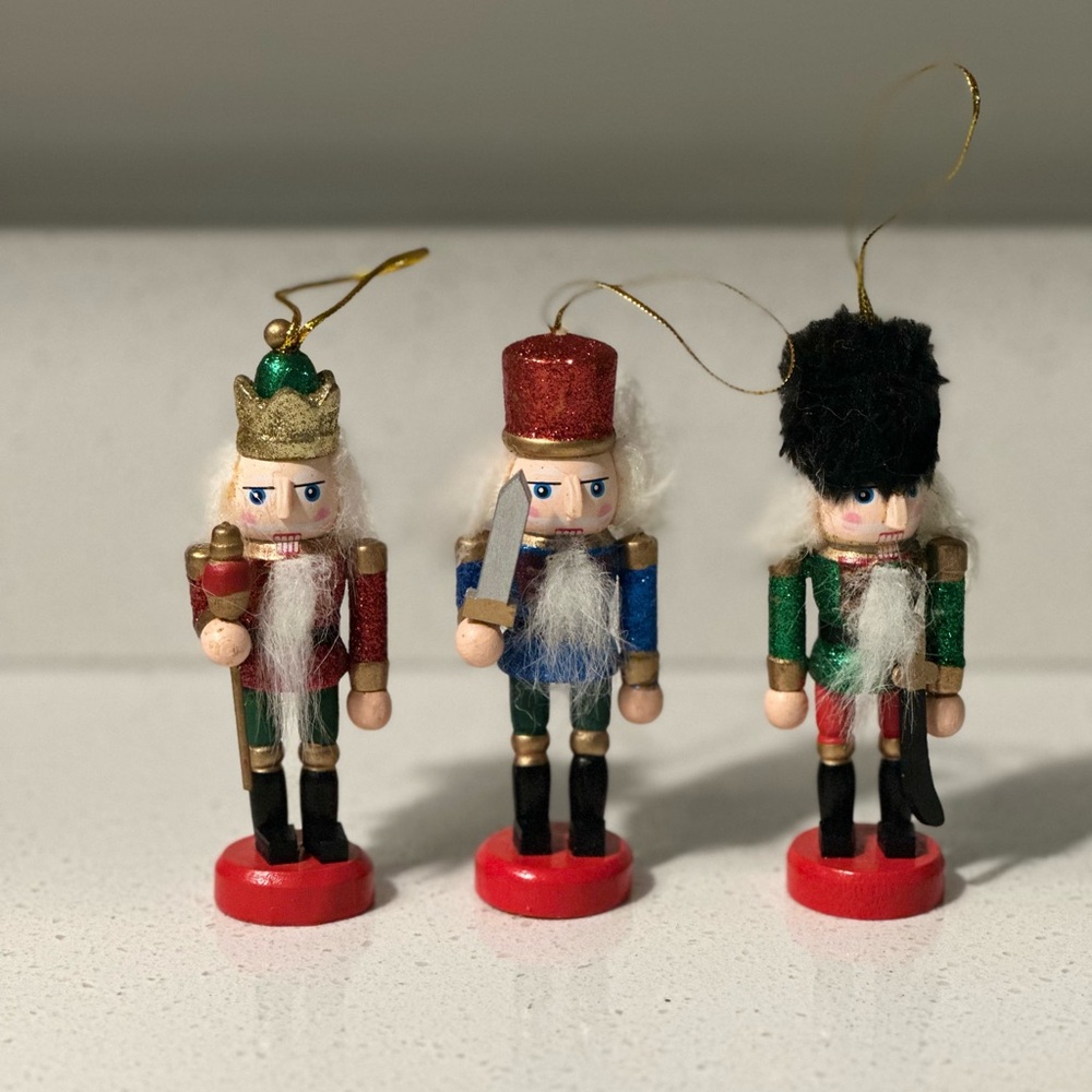Nutcracker 3 Pc Ornaments figurines